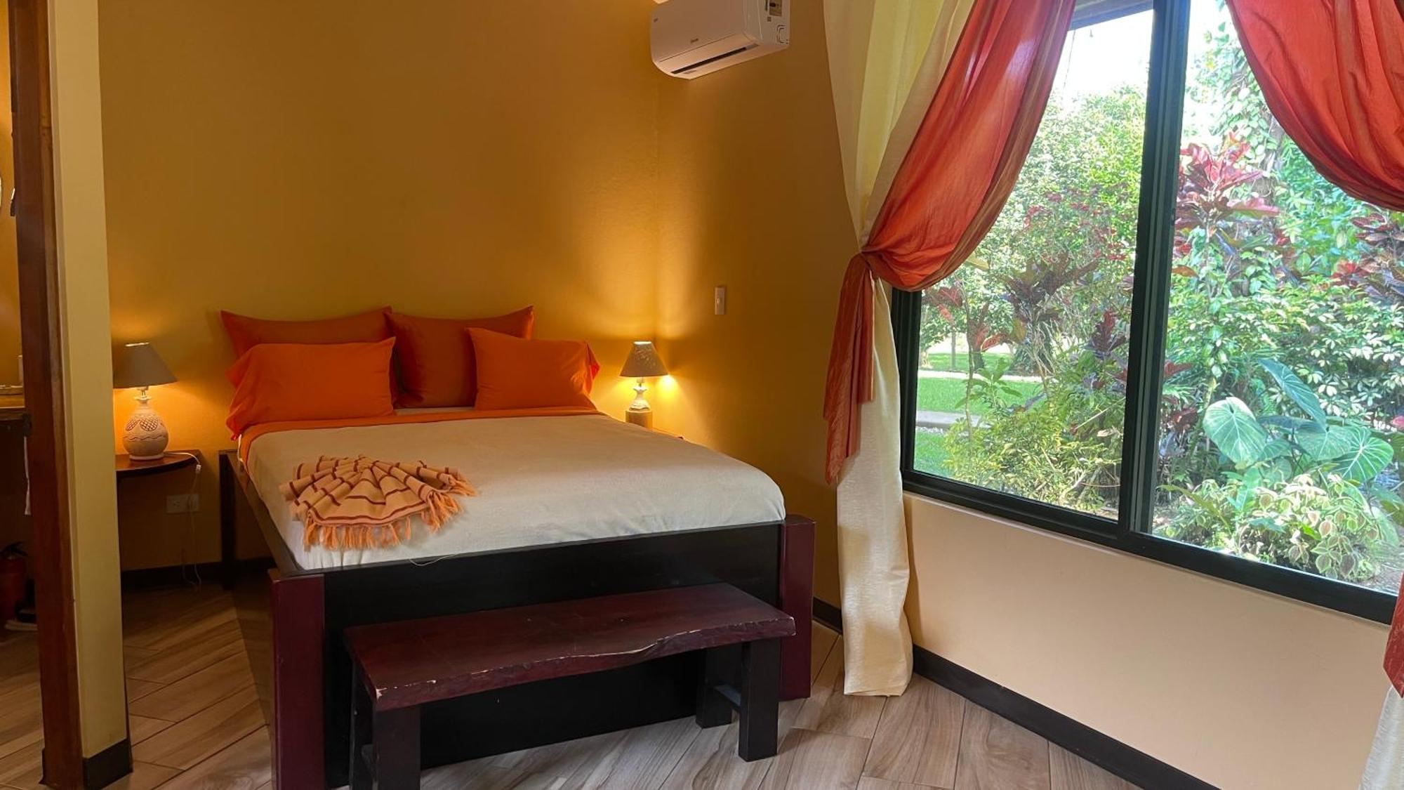 Mei Tai Cacao Lodge Bijagua Exteriör bild