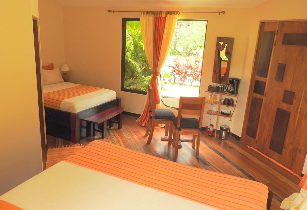 Mei Tai Cacao Lodge Bijagua Exteriör bild